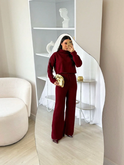 Conjunto Feminino Pantalona e Blusa Gola Alta em Mousse Tricot | Elegante, Quentinho e Sofisticado