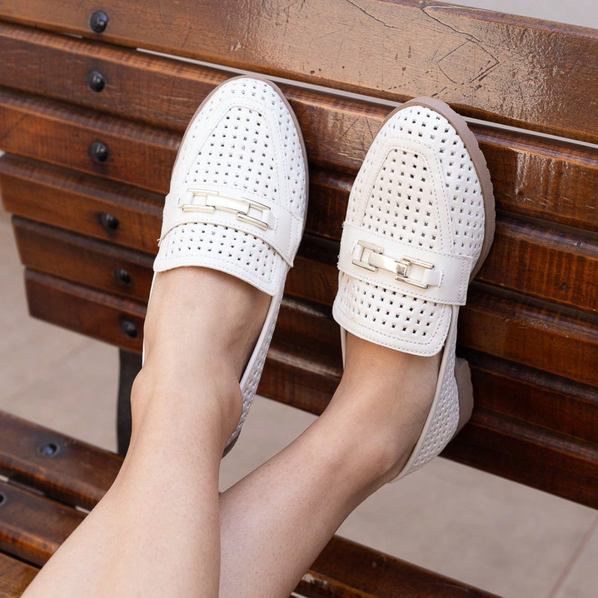 Mocassim Feminino Vazado Sola Tratorada Baixa Casual Loafer Branco