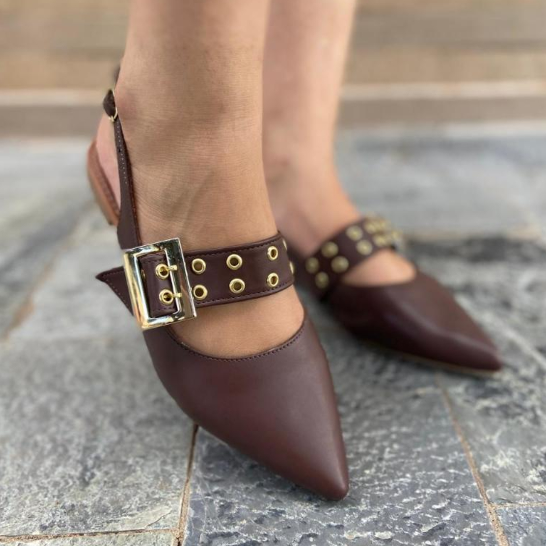 Sapatilha Feminina Slingback com Fivela e Ilhós Café