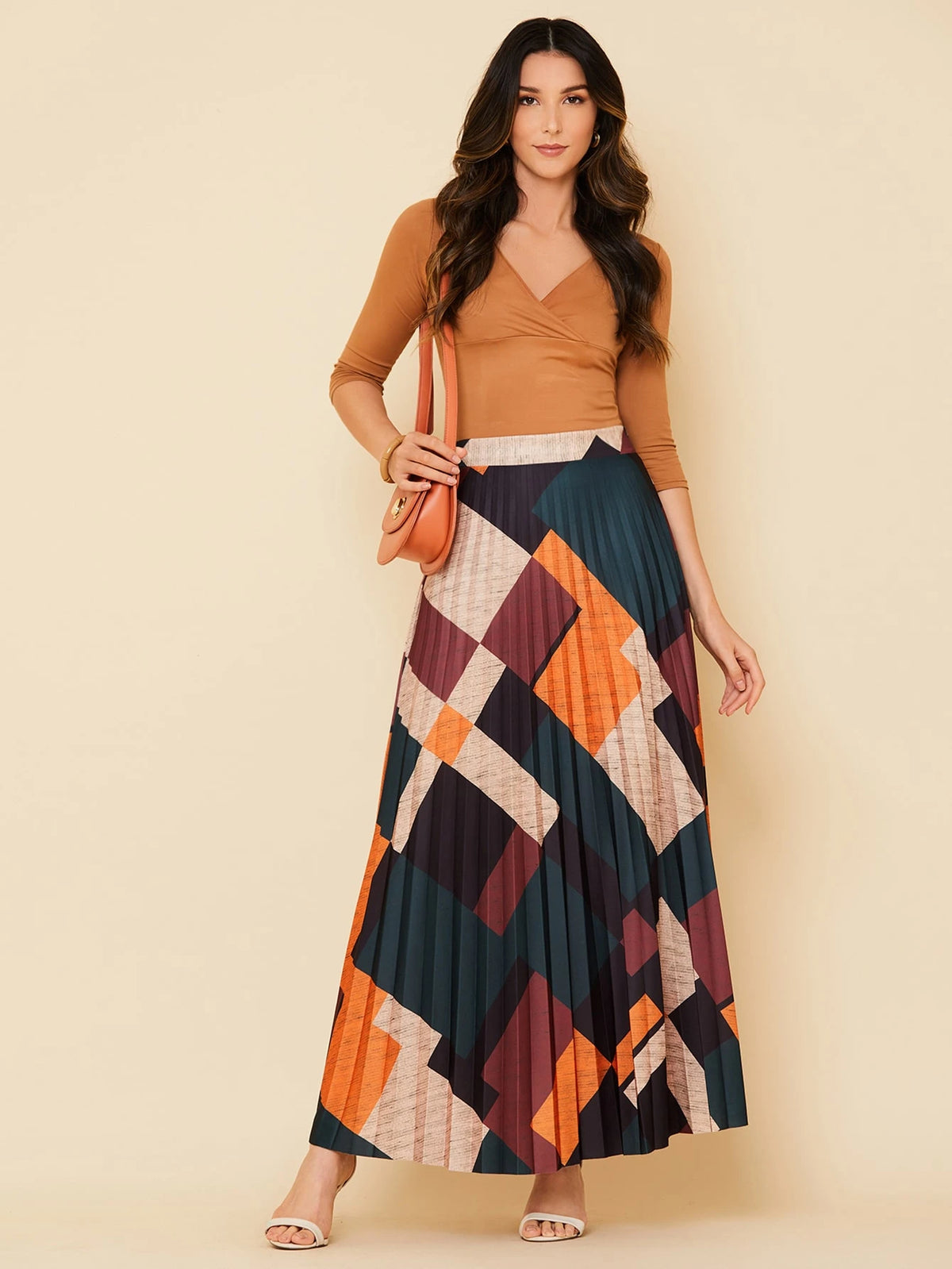 Saia Feminina Longa Plissada  – Elegância, Movimento e Estilo em Cada Passo