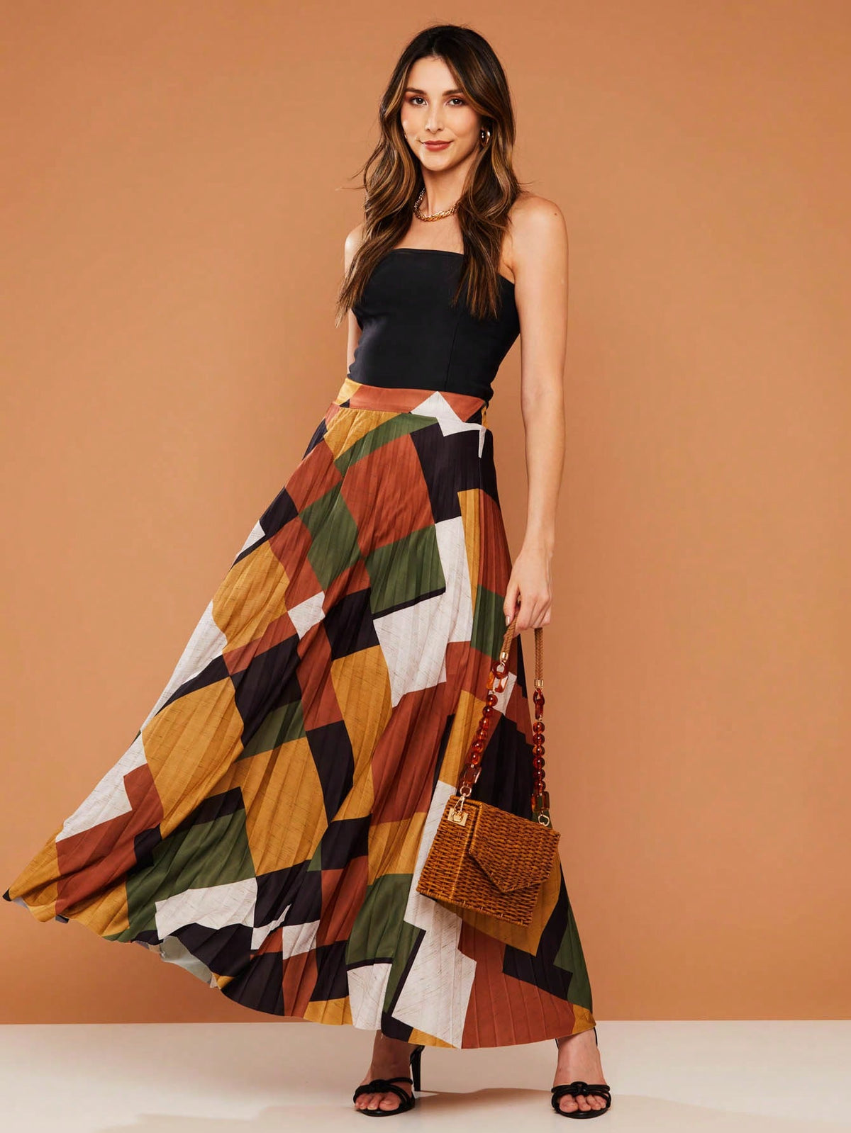 Saia Feminina Longa Plissada  – Elegância, Movimento e Estilo em Cada Passo