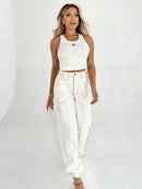 Calça Mom Jeans Feminina com Punho Elástico e Bolsos – Moderna e Confortável