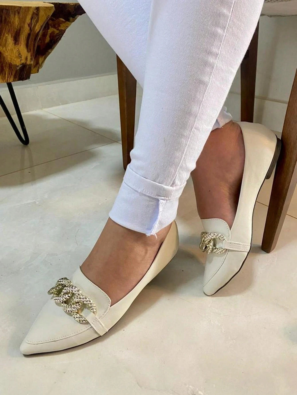 Sapatilha Feminina Confortável Luxo Elegante Sapato Feminino Mocassim Corrente