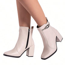 Vendedor Indicado
LAZZLU SHOES Bota Feminina Salto Bloco Grosso Cano Curto Coturno Brilho