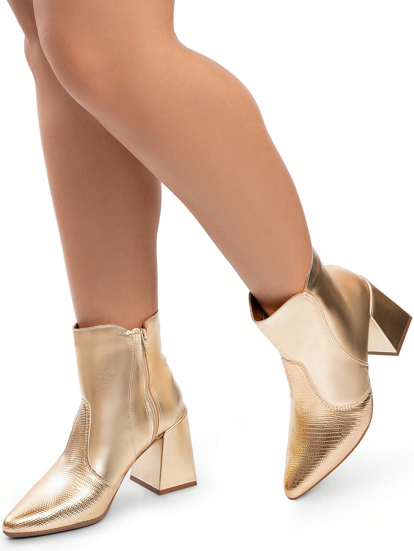 Vendedor IndicadoLumiss Bota Feminina Metalizada Salto Bloco Cano Curto Confortável Croco Brilho Blogueira Lumiss