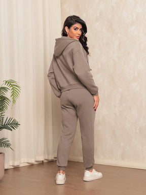 Conjunto de Moletom Com Bolso e Toca
