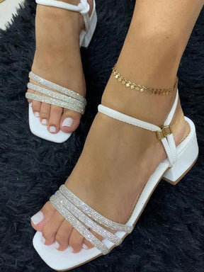 Sandália Feminina 2 em 1 Salto Baixo Grosso com Tira de Strass – Use Como Sandália ou Tamanco
