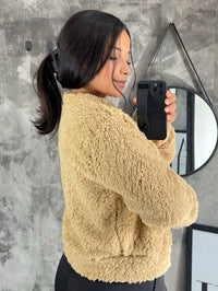 Casaco Teddy Jaqueta Curta Carneiro Com Botão inverno Moda Super Envio !!