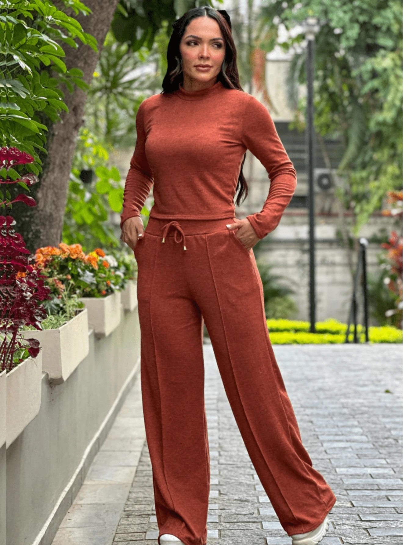 Vendedor IndicadoConjunto Lanzinha Calça Pantalona e Cropped Inverno