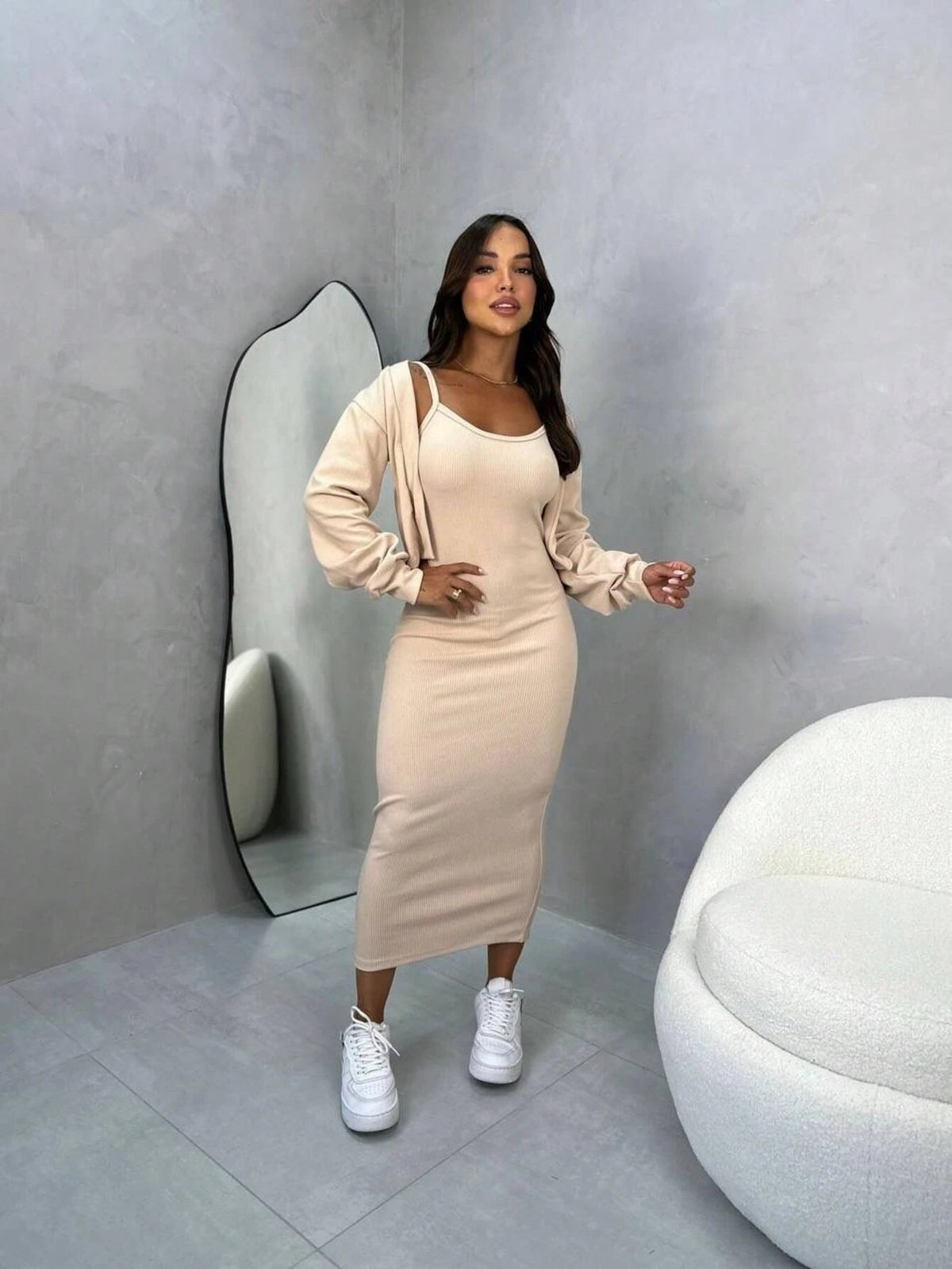 2 Peças - Vestido Longo Feminino com Alcinha e Casaco – Tecido Anarruga Elegante
