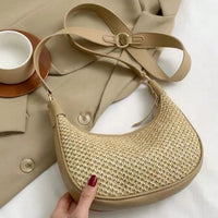 Bolsa Baguete Feminina Meia Lua com Alça Curta e Transversal – Tendência e Praticidade