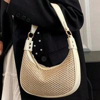 Bolsa Baguete Feminina Meia Lua com Alça Curta e Transversal – Tendência e Praticidade