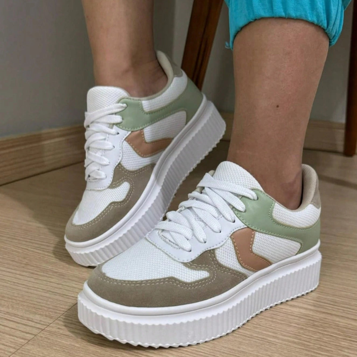Tênis Feminino Esportivo Casual Confortável e Leve para Treinos e Dia a Dia
