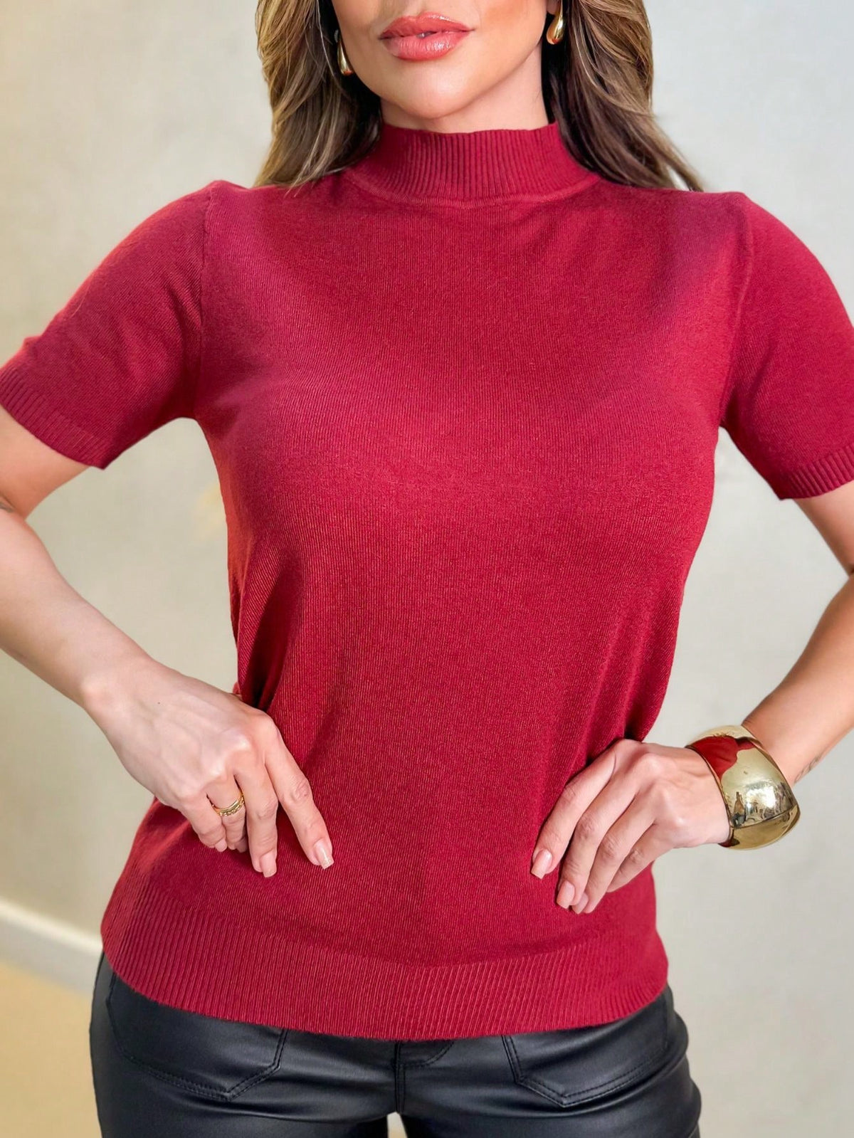 Blusa Feminina Gola Alta em Tricot Modal | Básica, Quentinha e Estilosa