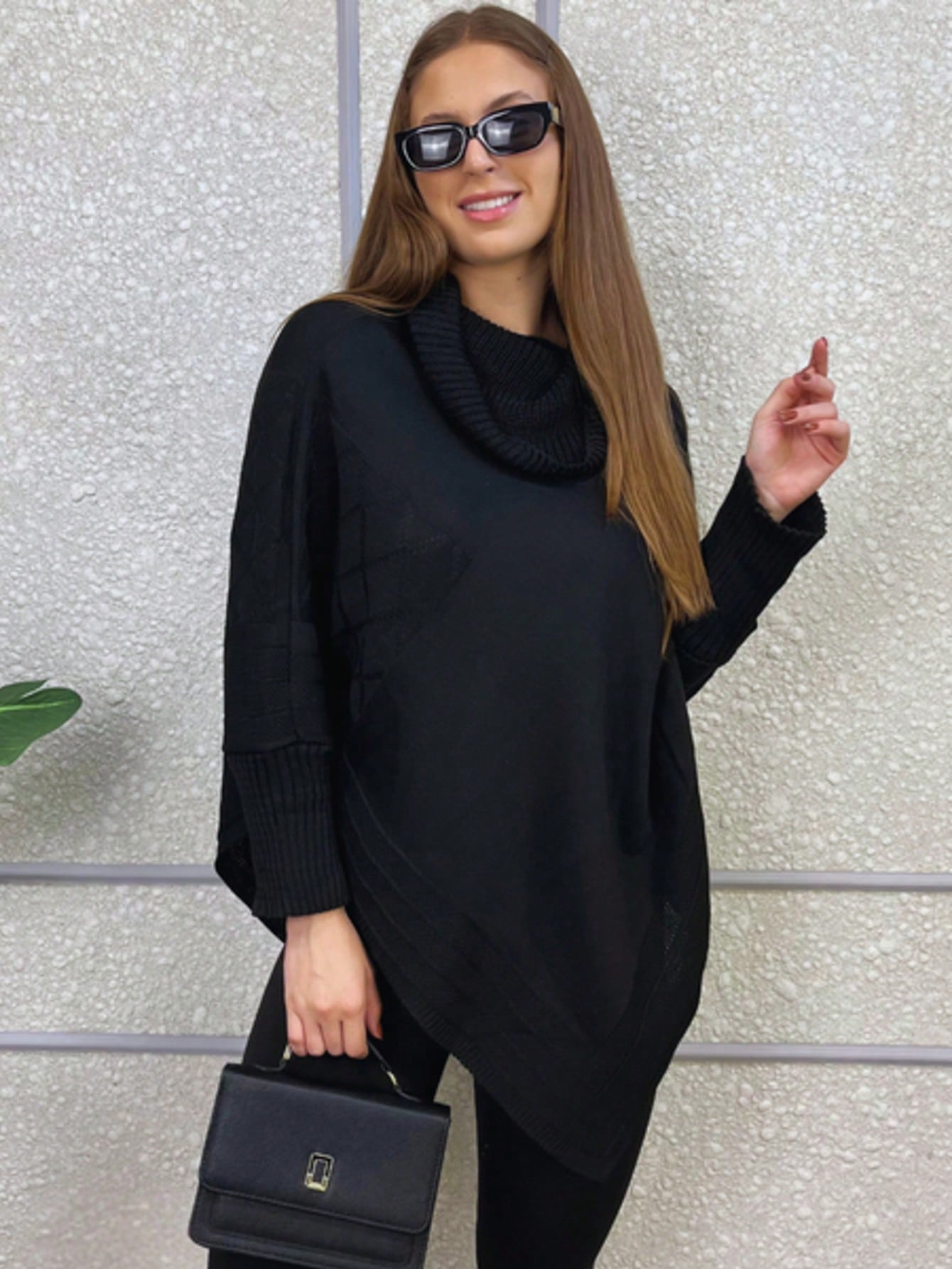 Vendedor IndicadoPoncho Feminino Bico Mousse Tricot Liso Gola Alta Casaco Lã Inverno