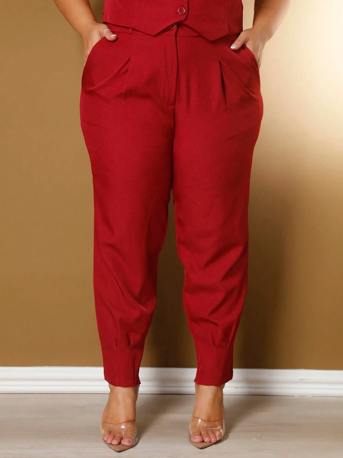 Vendedor Indicado
Conjunto De Alfaiataria Feminino Colete + Calça Moda Casual/Social Plus