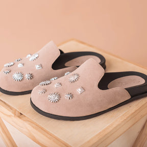 Clog Sapato Feminino Mule Babuche Camurça Com Detalhes Prata Estilo Conforto Elegância Anatômico Sandália