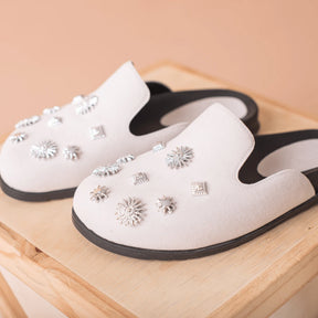 Clog Sapato Feminino Mule Babuche Camurça Com Detalhes Prata Estilo Conforto Elegância Anatômico Sandália