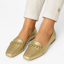 Sapatilha Mocassim Feminina Bico Quadrado com Corrente – Confortável, Luxuosa e Elegante
