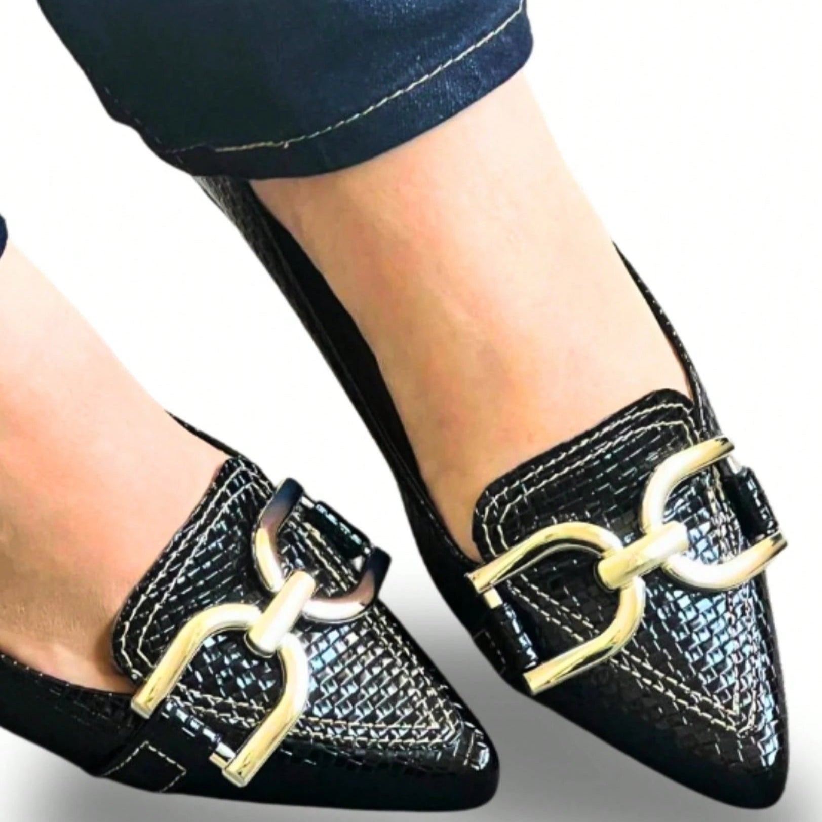 Sapatilha Feminina Tressê Preta com Enfeite Novo D – Leve, Confortável e Fashion