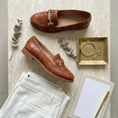 Mocassim Feminino Clássico Confortável com Detalhe Em ABS e Textura Croco