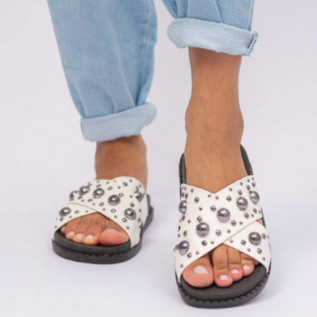 Papete Feminina Confortável Casual Botons Jaqueline