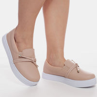 Tênis Slip On Feminino Tiras Duplas – Prático, Moderno e Versátil