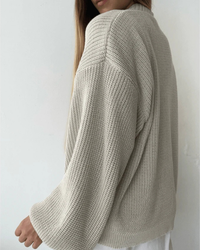 Casaco Tricot Básico com Manga Bufante | Elegância e Conforto para o Dia a Dia