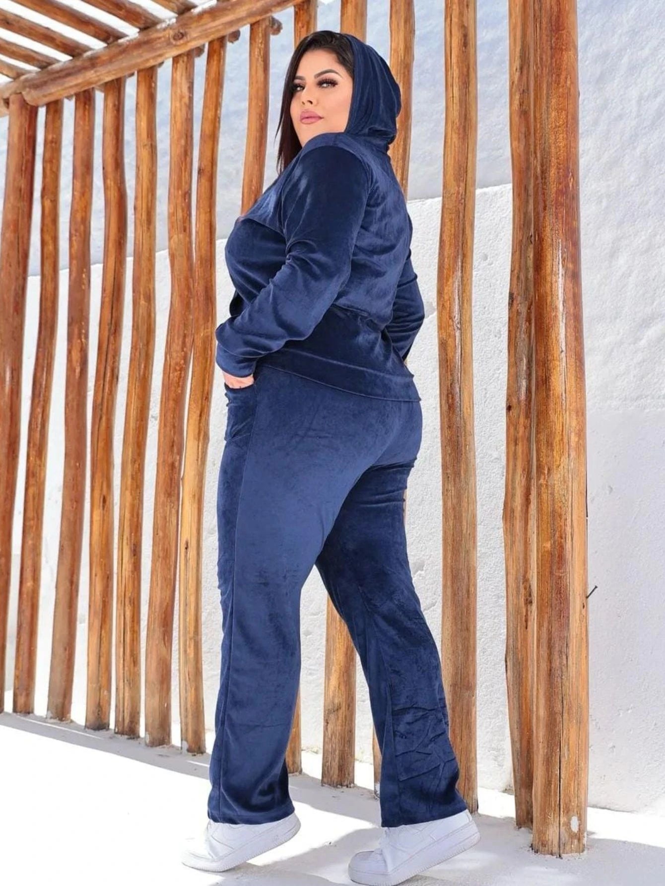 Conjunto Feminino Plus Size Plush Capuz Inverno Agasalho Calça