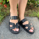 Papete Feminina Birken com Fivela Paola | Estilo e Conforto em Cada Passo