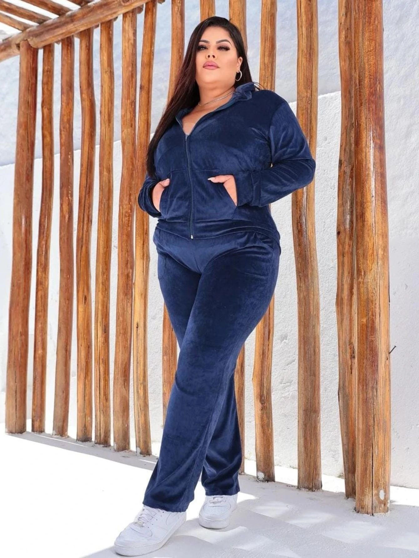 Conjunto Feminino Plus Size Plush Capuz Inverno Agasalho Calça