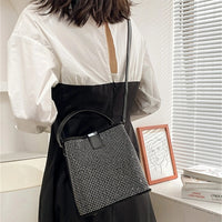 Bolsa Feminina Transversal com Brilho Cravejado | Elegância e Sofisticação para Todas as Ocasiões