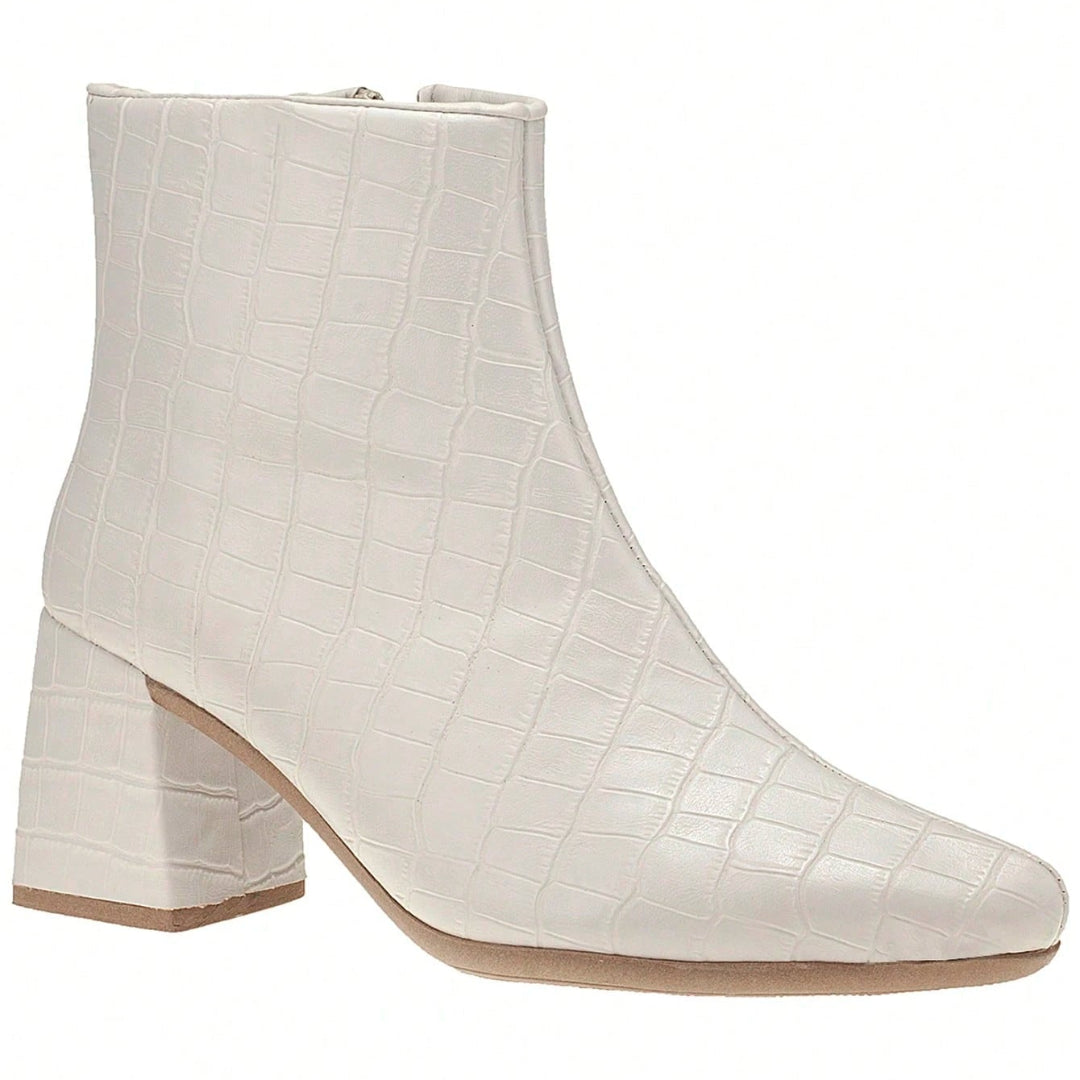  Bota Feminina Bico Fino Cano Curto Textura Croco 