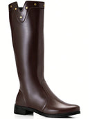 Bota Marrom Montaria Cano Alto Salto Baixo Bico Redondo e Tachas 