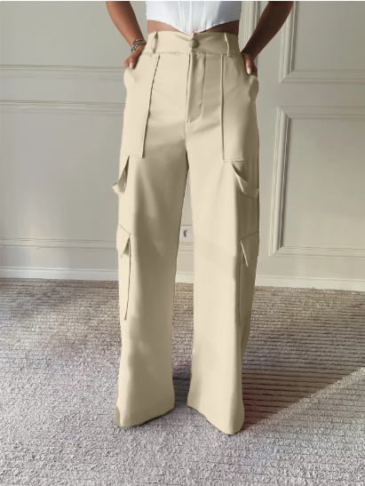 Calça Cargo Pantalona de Alfaiataria com Bolsões Laterais | Elegância e Versatilidade