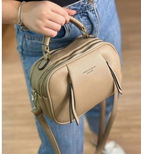 Bolsa Crossbody Média Feminina com Alça de Ombro Ajustável