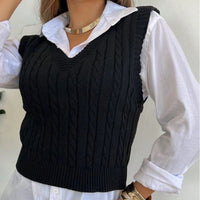 Colete Feminino Curto de Tricot e Decote em V