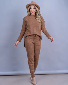 Conjunto Feminino Tricot Blusa Mullet e Calça com Punho 