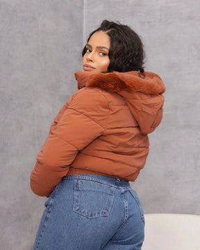 Jaqueta Feminina Puffer Peluciada e Touca Removível Marrom
