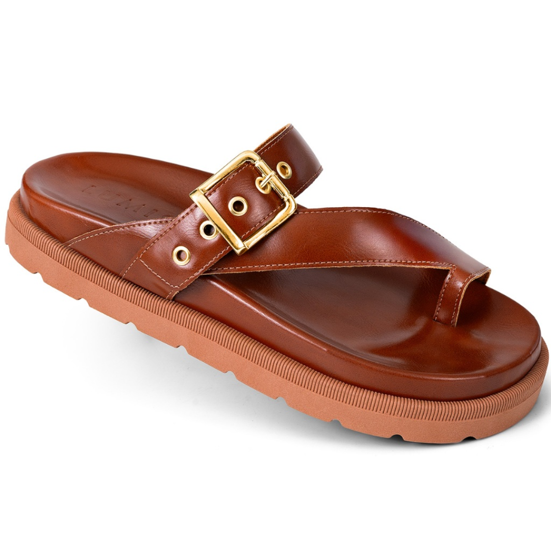 Papete Feminina Bico Redondo com Fivela Dourada Confortável Caramelo