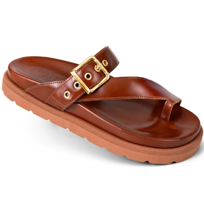 Papete Feminina Bico Redondo com Fivela Dourada Confortável Caramelo