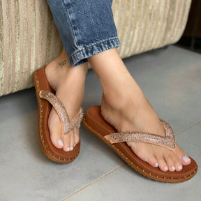 Papete Feminina De Dedo Estilo Chinelo com Brilho Delicado Caramelo