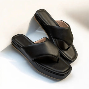 Papete Feminina Flatform Modelo Chinelo De Dedo Preta