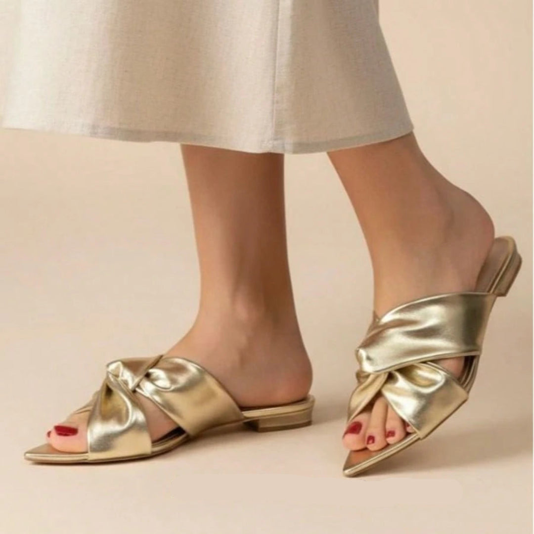 Rasteira Feminina Bico Folha Confortável Luxo Elegante Dourada