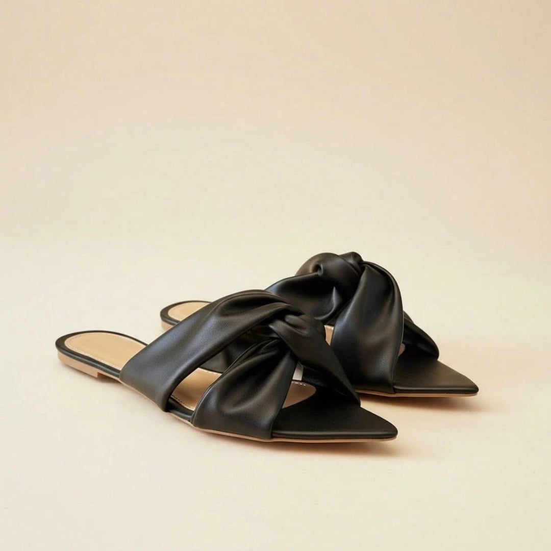 Rasteira Feminina Bico Folha Confortável Luxo Elegante Preta 