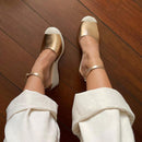Sandália Espadrille Feminina Anabela Texturizada fechada Dourada