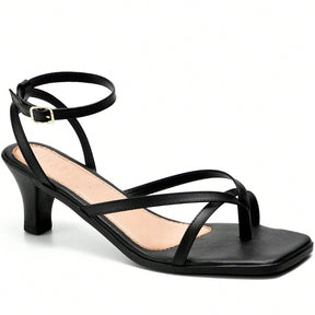 Sandália Feminina Bico Quadrado Salto Fino Baixo com Tiras Clássica e Confortável 