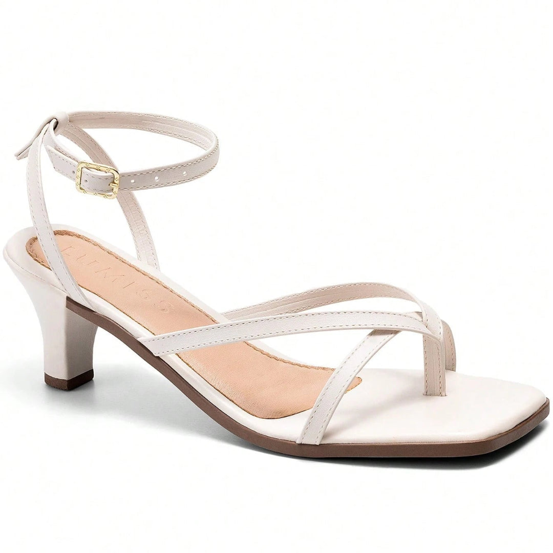 Sandália Feminina Bico Quadrado Salto Fino Baixo com Tiras Clássica e Confortável Branca