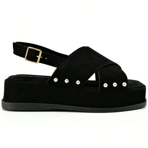 Sandália Feminina Plataforma Flatform Camurça com Rebite Preta