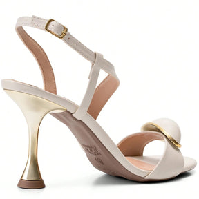 Sandália Feminina Salto Fino Alto Metalizado com Enfeite Frontal Branca